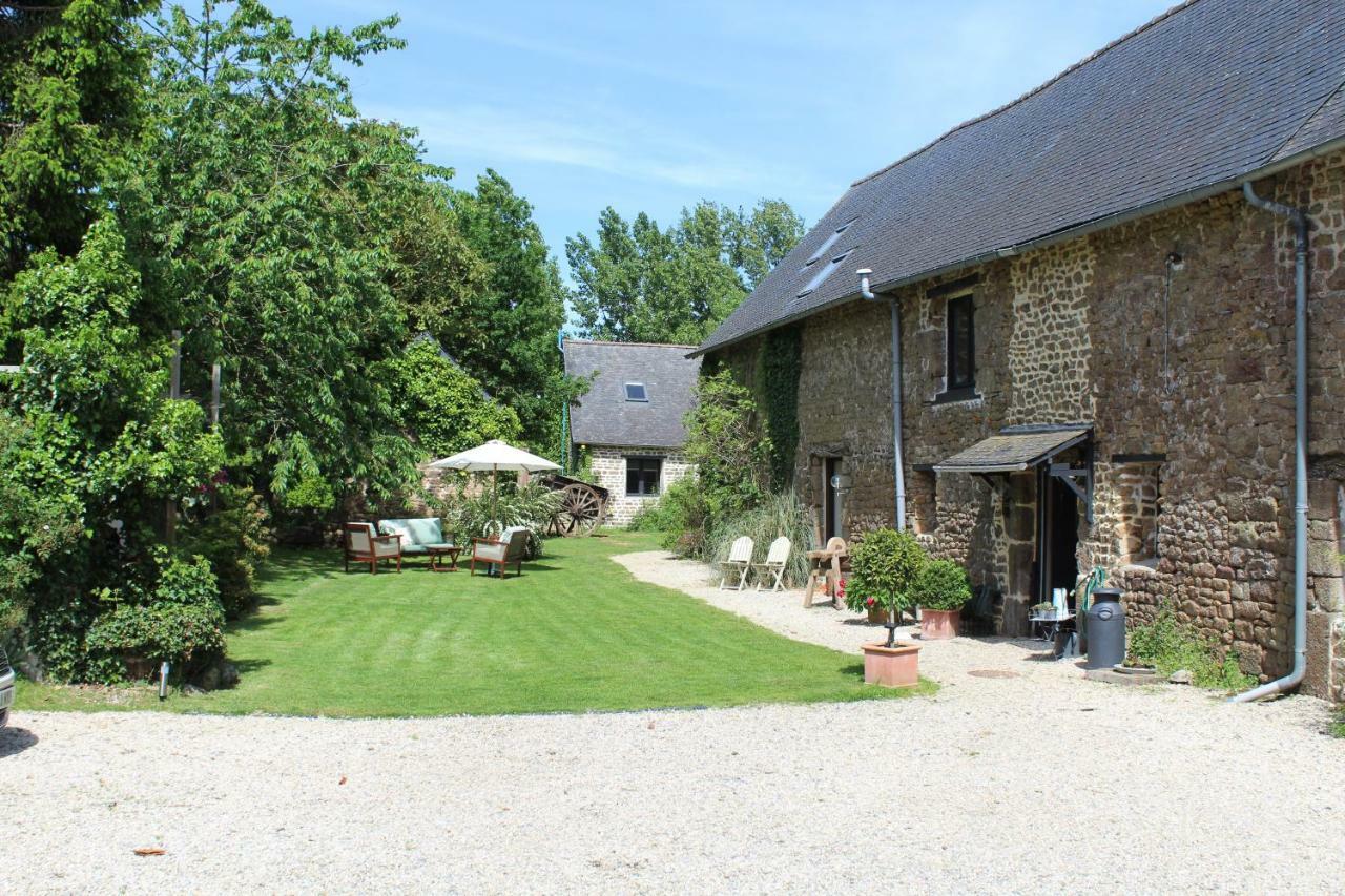 La Petite Jeusseliniere Villa Larchamp Luaran gambar